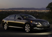 Lexus LS600h L